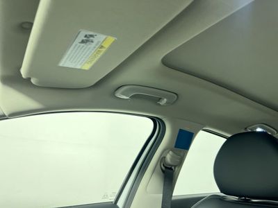 2026 Kia K5 - Photo 19
