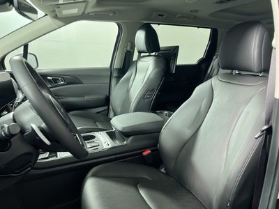 2026 Kia Carnival — photo 14 view