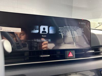 2026 Kia Carnival — photo 25 view