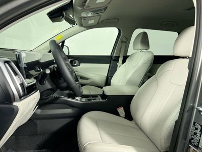 2026 Kia Sorento Hybrid - Photo 2