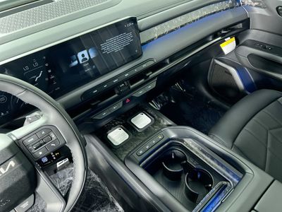 2027 Kia Telluride - Photo 22