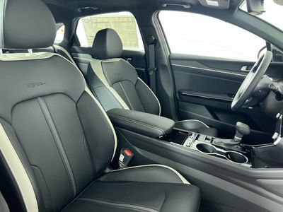 2026 Kia K5 — photo 26 view