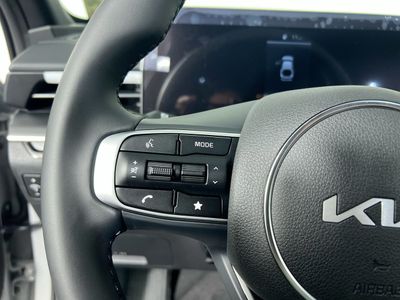 2026 Kia K5 — photo 18 view