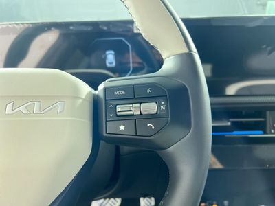 2025 Kia EV6 - Photo 19
