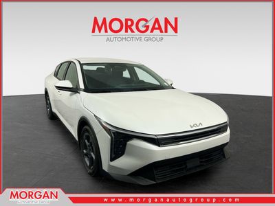 2025 Kia K4 - Photo 1
