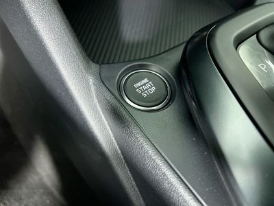 2025 Kia K4 - Photo 22