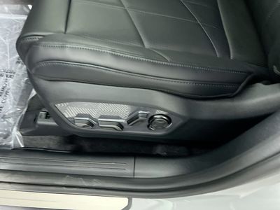 2027 Kia Telluride - Photo 13