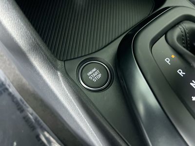 2025 Kia K4 - Photo 19