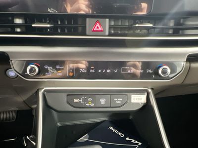 2026 Kia Carnival - Photo 26