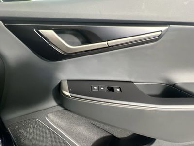 2025 Kia EV6 - Photo 33