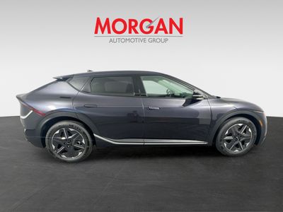 2025 Kia EV6 - Photo 2
