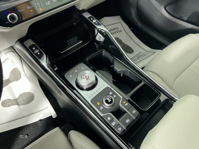 2026 Kia Sorento Hybrid - Photo 24