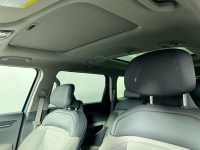 2026 Kia EV9 - Photo 21