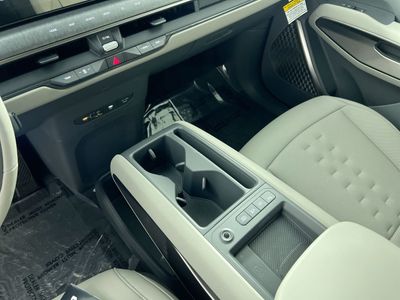 2026 Kia EV9 - Photo 25