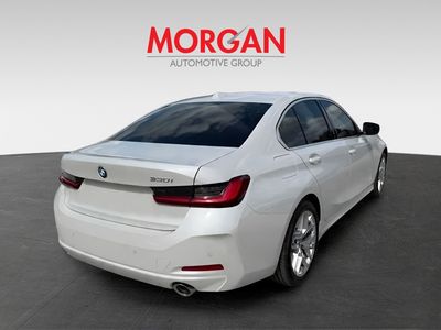 2025 BMW 3 Series - Photo 6