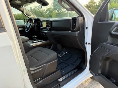 2023 Chevrolet Silverado 1500 — photo 29 view