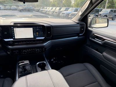 2023 Chevrolet Silverado 1500 — photo 34 view
