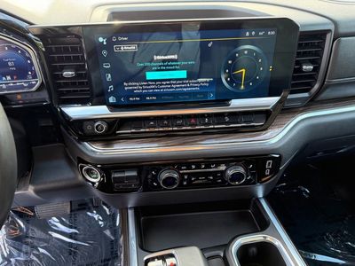 2023 Chevrolet Silverado 1500 — photo 21 view