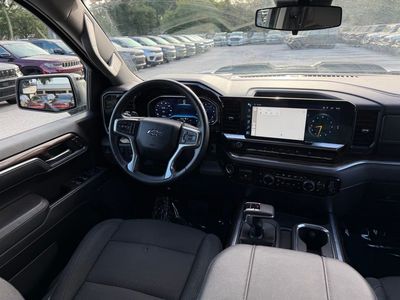 2023 Chevrolet Silverado 1500 — photo 33 view