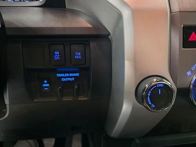 2018 Toyota Tundra 4WD - Photo 28