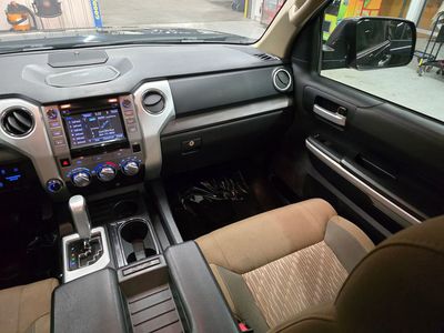 2018 Toyota Tundra 4WD - Photo 39