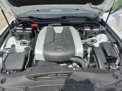 2023 Lexus IS - Photo 13