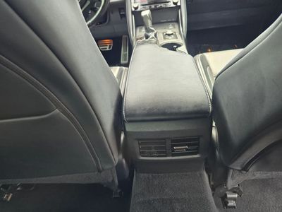 2023 Lexus IS - Photo 34