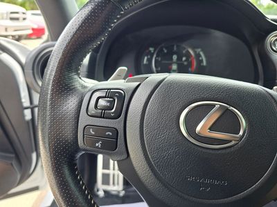 2023 Lexus IS - Photo 19