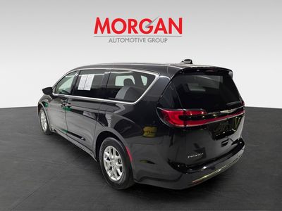 2023 Chrysler Pacifica - Photo 4