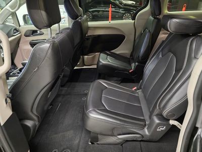 2023 Chrysler Pacifica - Photo 28