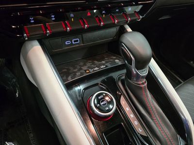 2024 GMC Canyon - Photo 32