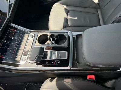 2025 Audi Q7 - Photo 24