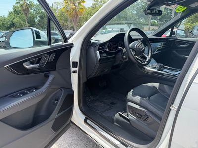 2025 Audi Q7 - Photo 15
