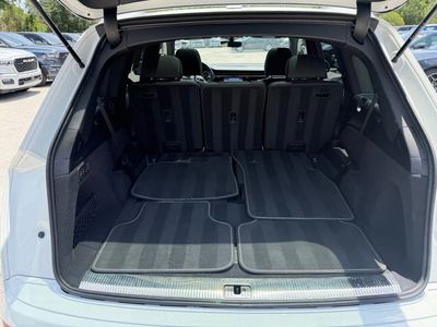 2025 Audi Q7 - Photo 40