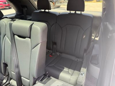 2025 Audi Q7 - Photo 30