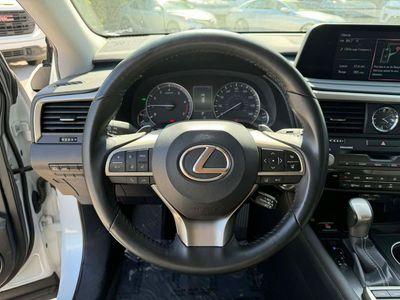 2022 Lexus RX - Photo 17