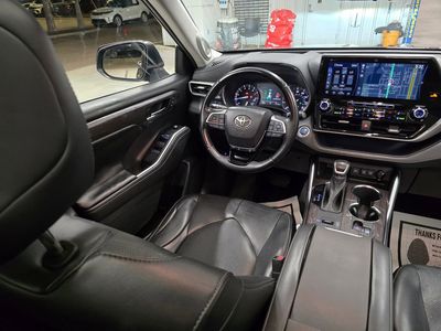 2021 Toyota Highlander - Photo 41