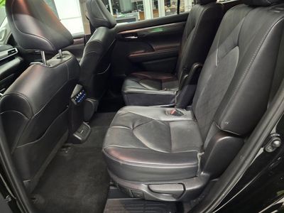 2021 Toyota Highlander - Photo 33