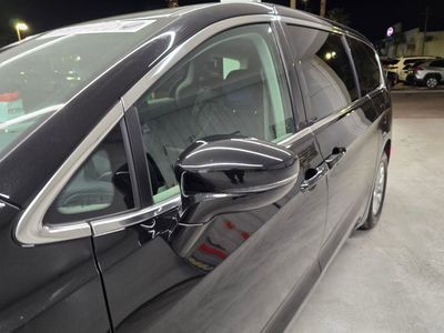 2024 Chrysler Pacifica - Photo 10