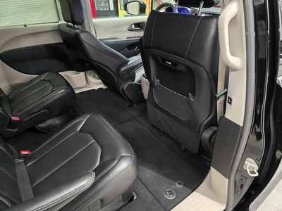 2024 Chrysler Pacifica - Photo 31