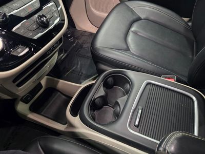 2024 Chrysler Pacifica - Photo 24
