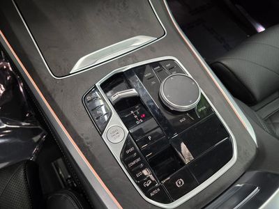 2025 BMW X5 - Photo 28