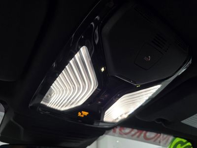 2025 BMW X5 - Photo 30