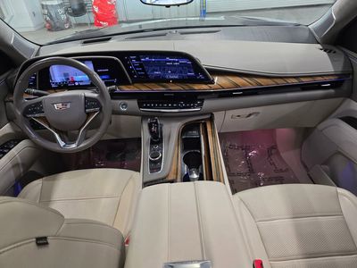 2023 Cadillac Escalade - Photo 42