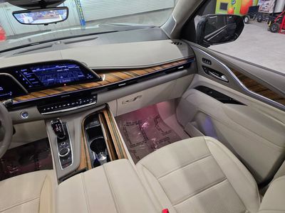 2023 Cadillac Escalade - Photo 44