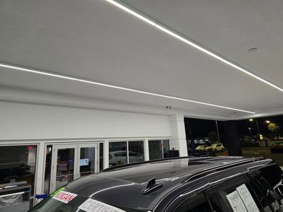 2023 Cadillac Escalade - Photo 13