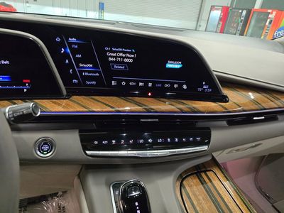 2023 Cadillac Escalade - Photo 25