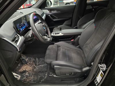 2025 BMW X1 - Photo 17