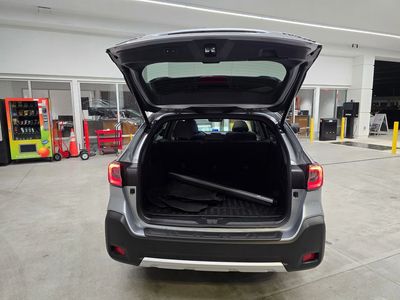 2025 Subaru Outback - Photo 38