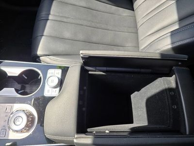 2025 Genesis GV80 - Photo 25